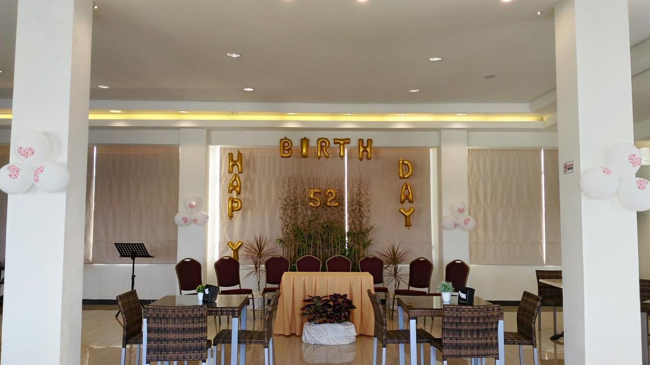 โรงแรมบิ๊ก ฟิช มานาโด ภายนอก รูปภาพ